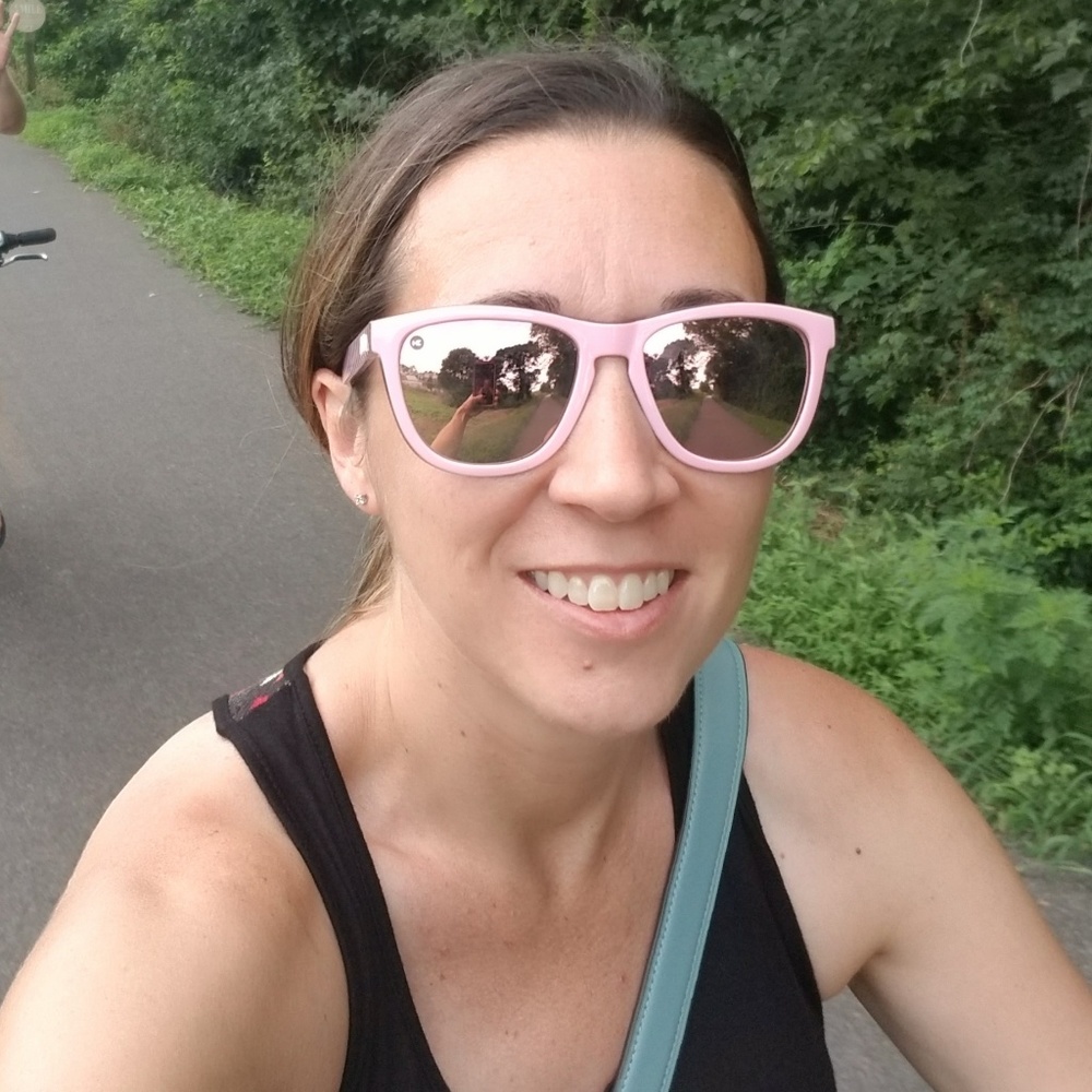 Meet your Posher, Melissa